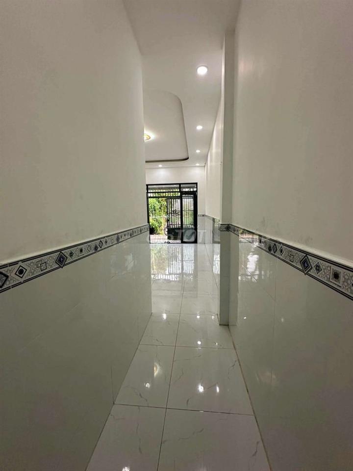 Bán nhà mới đẹp, (4 x 16), 2 PN, Thạnh Xuân 31, Quận 12