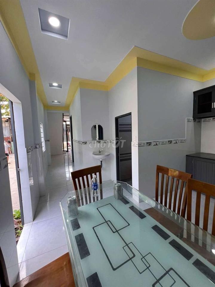Nhà Sổ Đỏ Riêng, (4x13) lửng, 3PN, 2WC đường 4m,Thới Tam Thôn, Hóc Môn