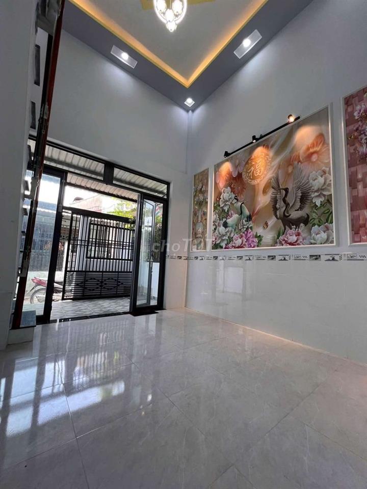Nhà Sổ Đỏ Riêng, (4x13) lửng, 3PN, 2WC đường 4m,Thới Tam Thôn, Hóc Môn