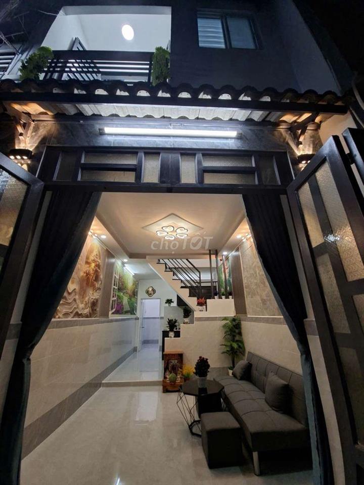 Bán Nhà mới, (3,3 x 10), 1lầu, 3PN, 2WC, Đông Thạnh, Hóc Môn. Giáp Q12