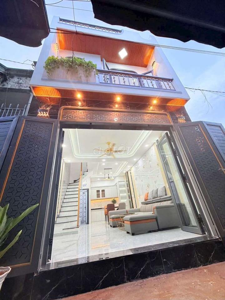 Nhà mới đẹp, (4x 9), 1lầu, 2PN, 2 WC, Thới Tam Thôn 9, Hóc môn