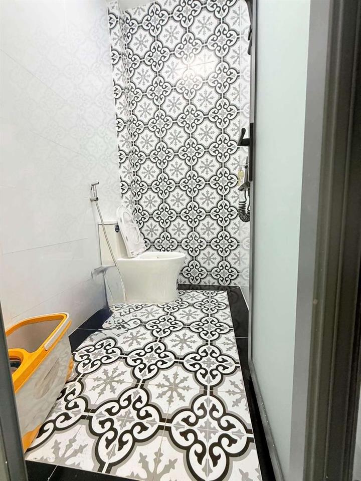 Nhà mới đẹp, (4x 9), 1lầu, 2PN, 2 WC, Thới Tam Thôn 9, Hóc môn