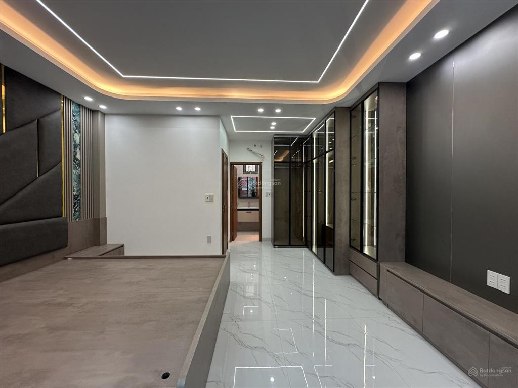 Bán nhà 4 tầng xây mới trong ngõ chi lăng, hồng bàng, hải phòng