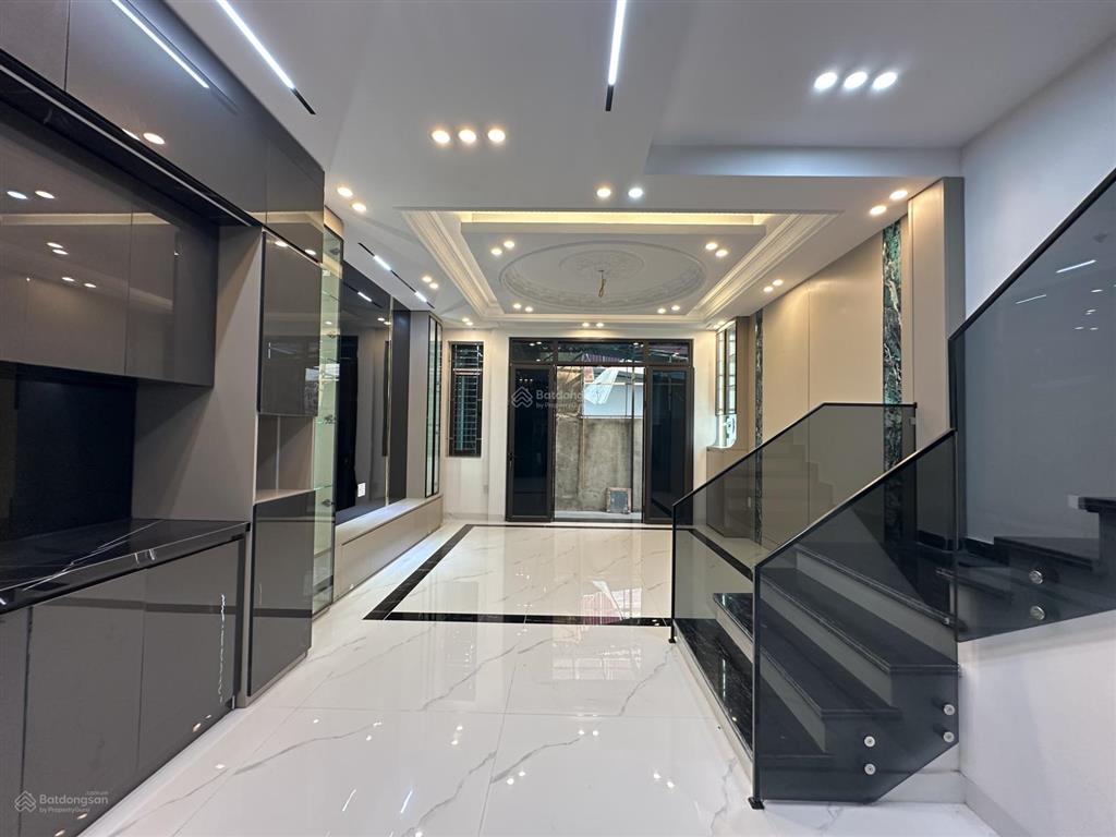 Bán nhà 4 tầng xây mới trong ngõ chi lăng, hồng bàng, hải phòng