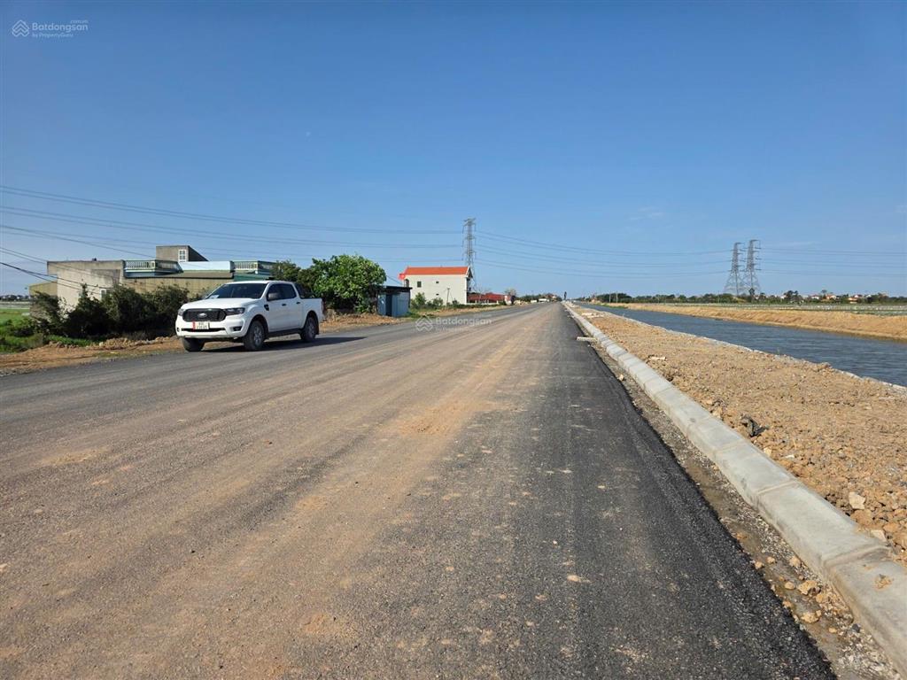 Bán đất hòa đam, phường thượng hồng (hòa phong cũ) hưng yên. 4,5 tỷ, 140m2, mặt tiền 7m hot!