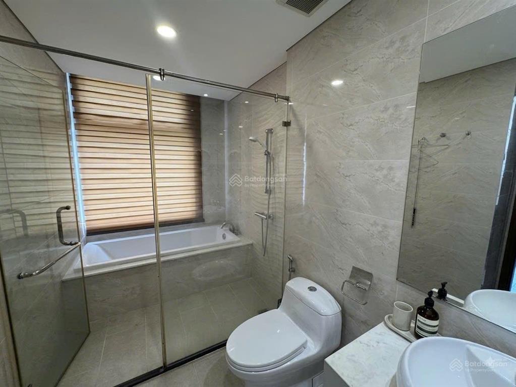 Cần bán căn hộ vinhomes gardenia căn góc bc đông nam diện tích 107 m2 giá tốt
