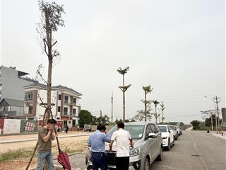 (tin chính chủ) chỉ từ 2,4 tỷ nhận căn 114m xây 5 tầng đẹp nhất phúc thọ. sổ đỏ sang tên ngay