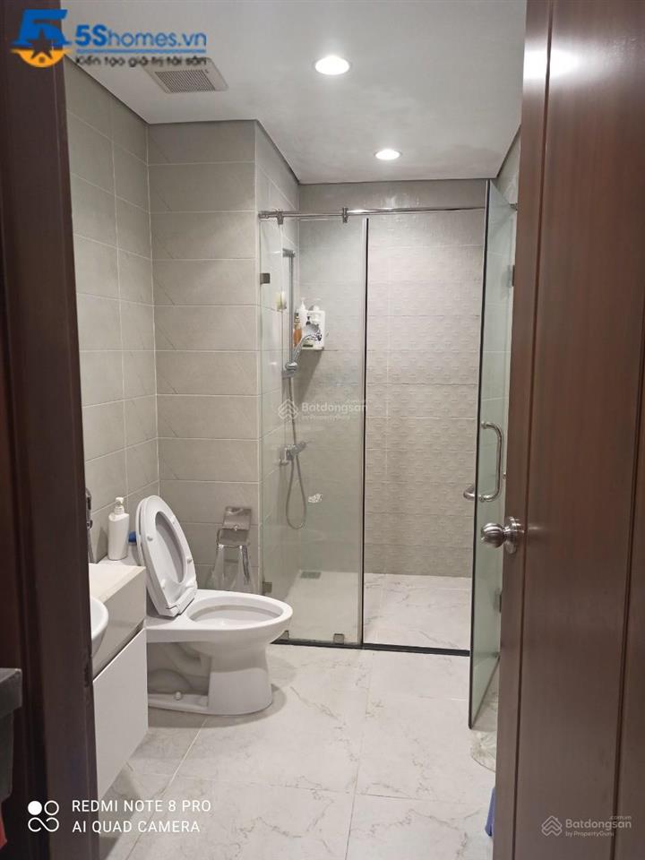 Cho thuê căn hộ 2 phòng ngủ ở và phù hợp làm văn phòng giá tốt