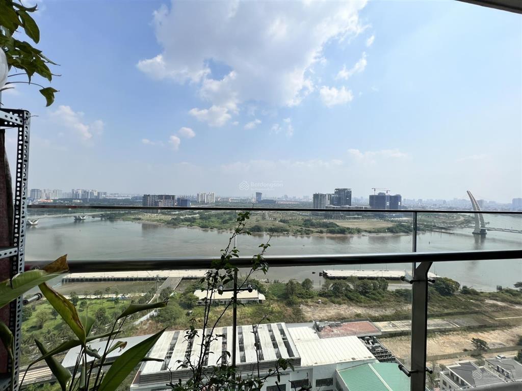 Cho thuê căn hộ 2 phòng ngủ ở và phù hợp làm văn phòng giá tốt