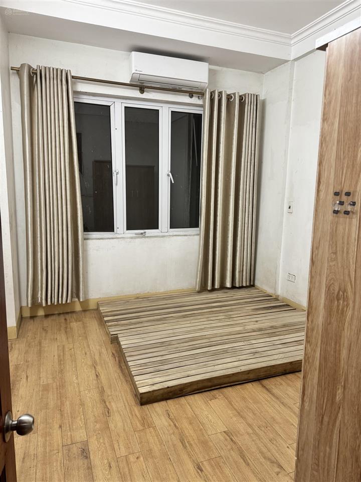 Cho thuê căn hộ chung cư ct1 khu đô thị định công 93m2 3pn 2wc full nội thất 12tr/1 tháng