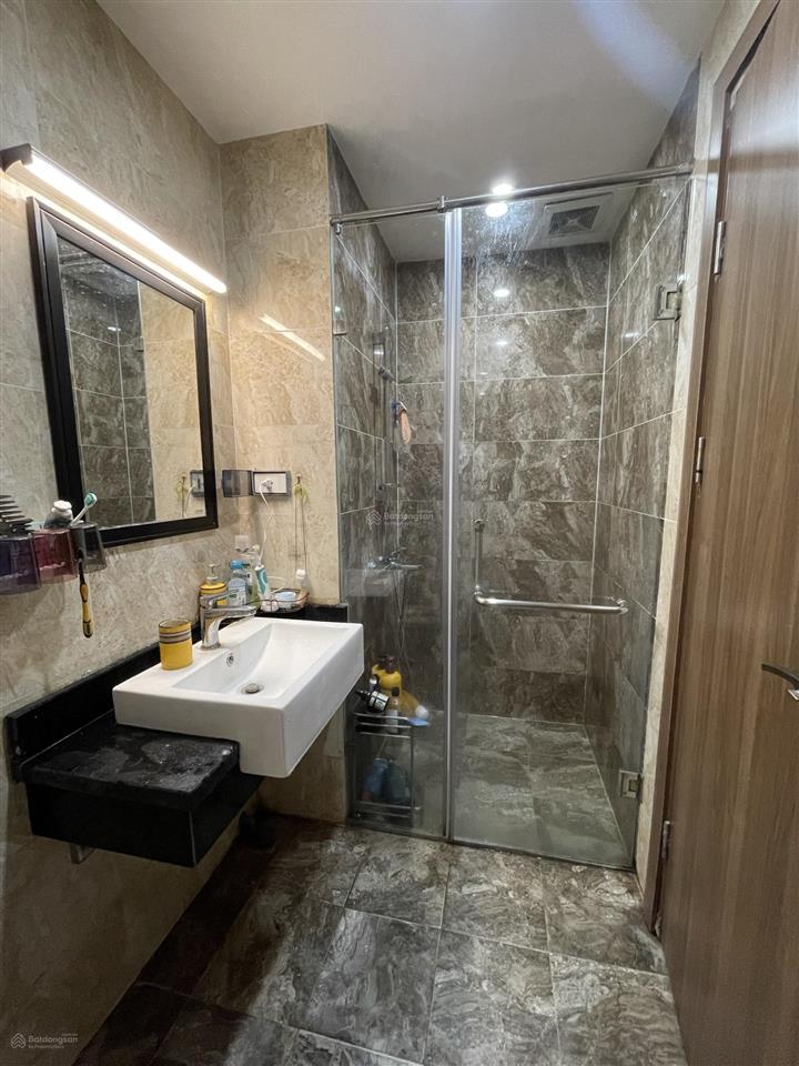 Cho thuê căn hộ chung cư sky central 176 định công, dt 90m2 3pn 2wc full nội thất 14,5tr/1 tháng