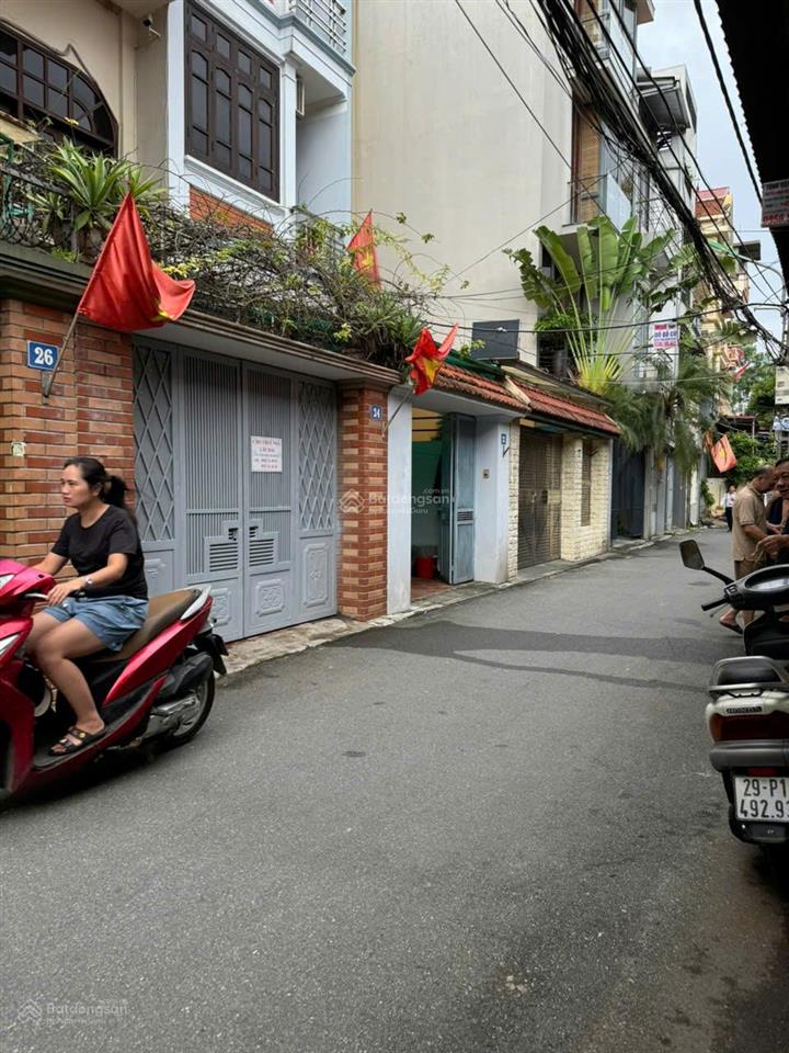 Cho thuê nhà 4 tầng gần bệnh viện tâm anh, long biên,hn  full đồ giá 13tr/tháng   0973 087 ***