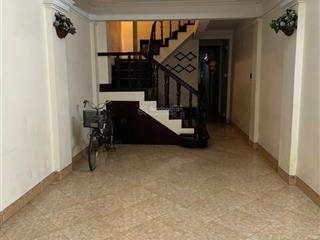 Cho thuê nhà 4 tầng gần bệnh viện tâm anh, long biên,hn  full đồ giá 13tr/tháng   0973 087 ***