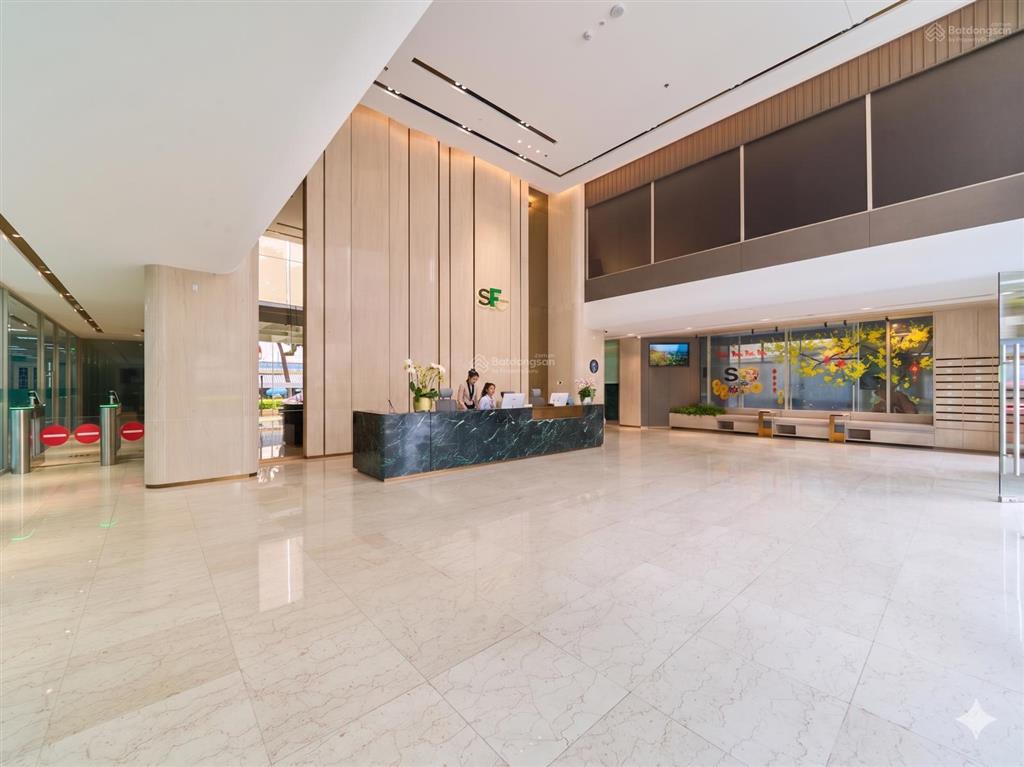 Cho thuê văn phòng hạng b đường đinh tiên hoàng, tòa nhà saigon finance center, 1 sàn 830m2