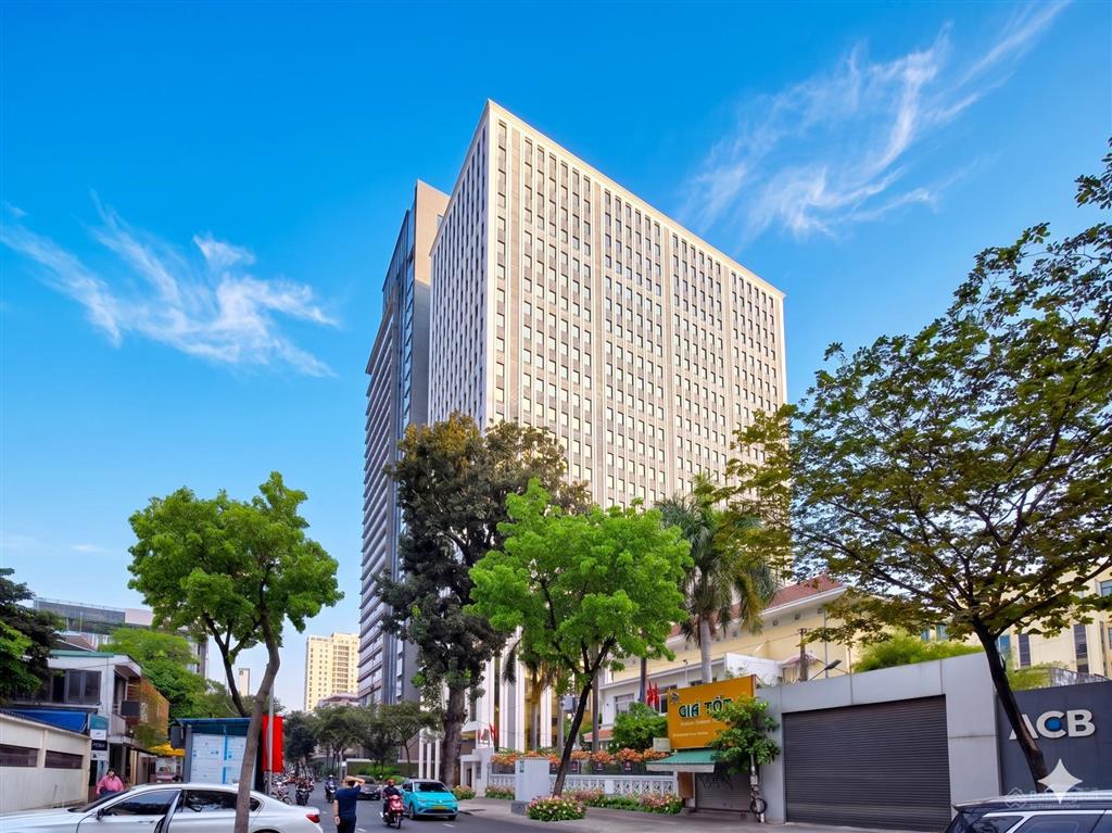 Cho thuê văn phòng hạng a, đường đường nguyễn đình chiểu, lim iii tower, trống 1200m2 (có size nhỏ)