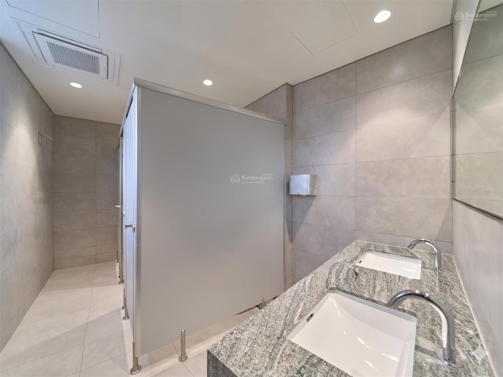 Cho thuê văn phòng hạng b tại đường nguyễn đình chiểu, yteco tower, sàn 420 m2 (có cắt sàn)