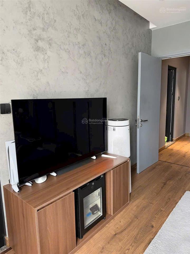 Bán ch duplex star hill, 13,5 tỷ vnd, 151 m2, 3pn, 3wc, hướng đông, ban công nam