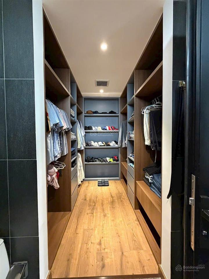 Bán ch duplex star hill, 13,5 tỷ vnd, 151 m2, 3pn, 3wc, hướng đông, ban công nam