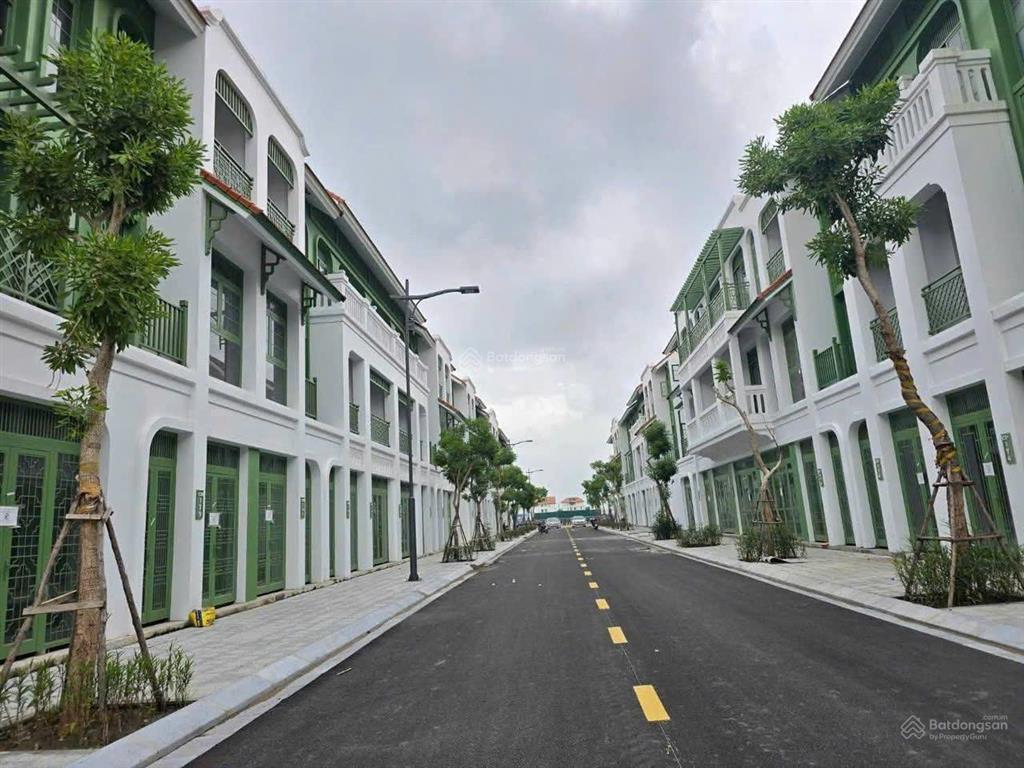 Hơn 4 tỉ sở hữu căn liền kề full nội thất sun urban city vị trí đẹp, giá tốt thị trường!