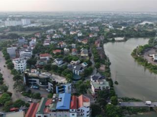 Chính chủ gửi bán 232 m2 ra nước ngoài định cư, gần trường đại học, cho thuê dòng tiền, gần sun