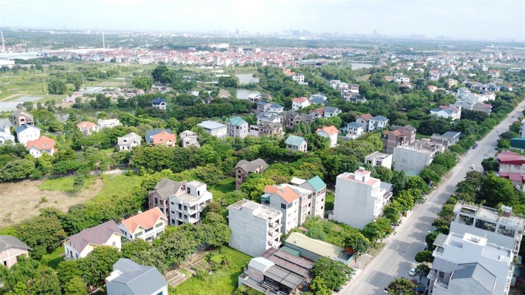 Cần tiền bán nhà thô 160 m2 mặt tiền 8 m, phù hợp ở kinh doanh văn phòng, doanh thu 40 triệu/tháng