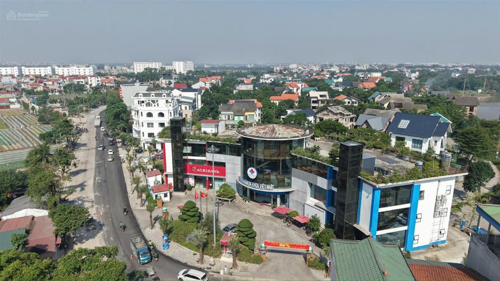 Chính chủ gửi bán lô đất 350 m2 áp góc lô đất mặt đường 24 m, kinh doanh nhà hàng, cafe sầm uất.
