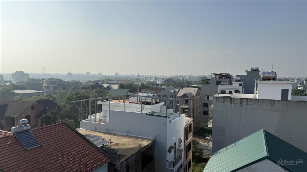 Bán liền kề 160 m2  sát trường đại học tài chính , để ở hoặc cho thuê dòng tiền 50 đến 70 triệu.