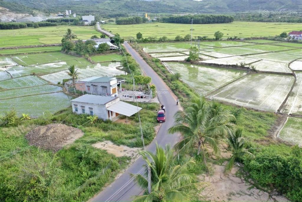 Mặt tiền đường nhựa nối giữa ql27c với tl2 xã diên thọ  giá 1,6 tỷ