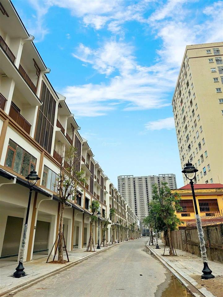 Bán liền kề 45, 100m2 tại kđt hinode royal park kim chung  di trạch, giá 19 tỷ