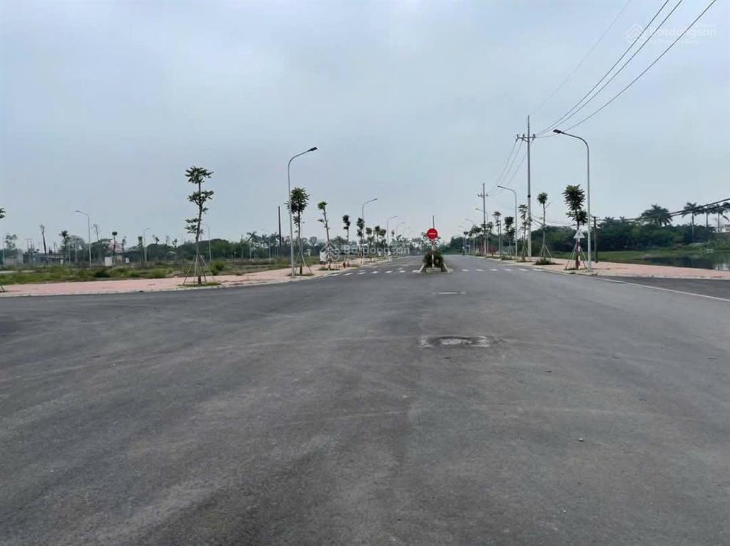 Bán đất sản xuất kinh doanh  diện tích hơn 30.000m2 tại phú xuyên, hà nội