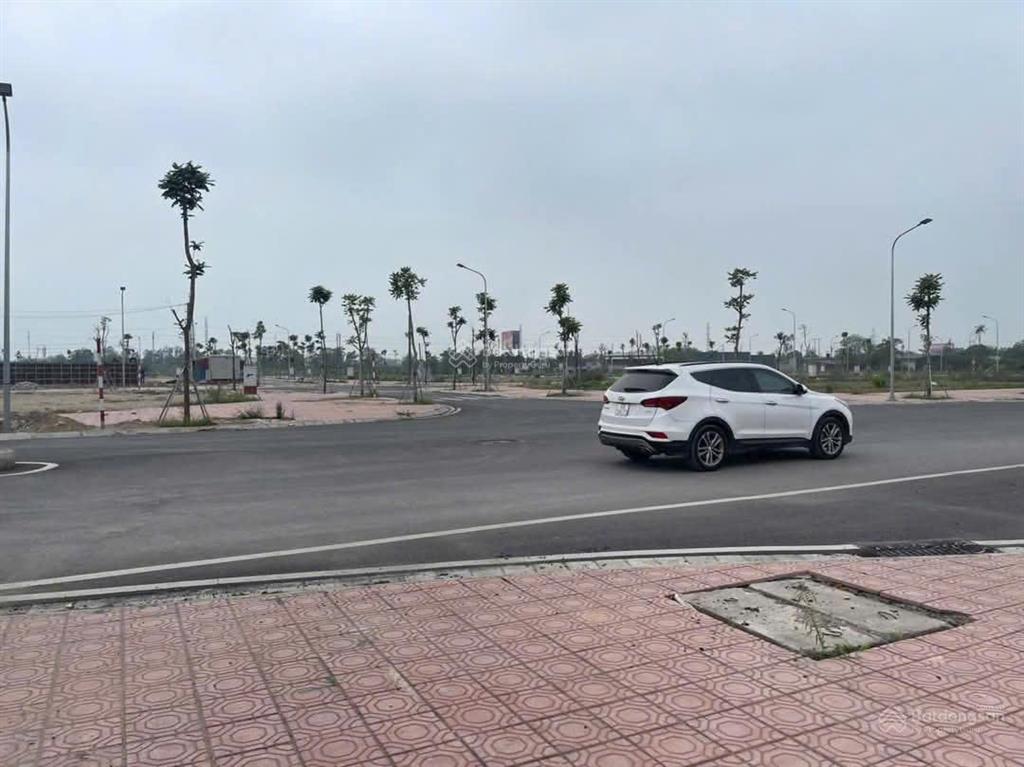 Bán đất sản xuất kinh doanh  diện tích hơn 30.000m2 tại phú xuyên, hà nội