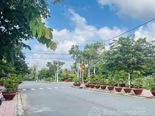 Cần bán lô đất hơn 2000m2 tại  gia lâm  hà nội