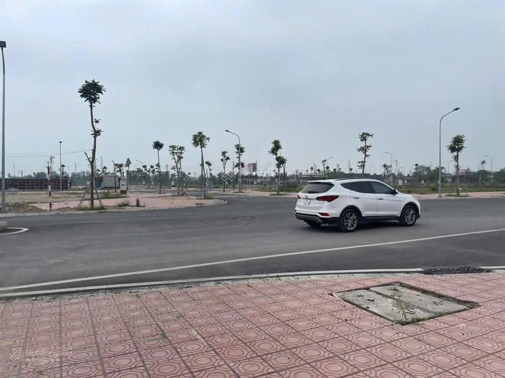 Bán 2 lô liền kề  mặt đường 10 làn xe trần quang khải kđt vĩnh hồng  mạo khê