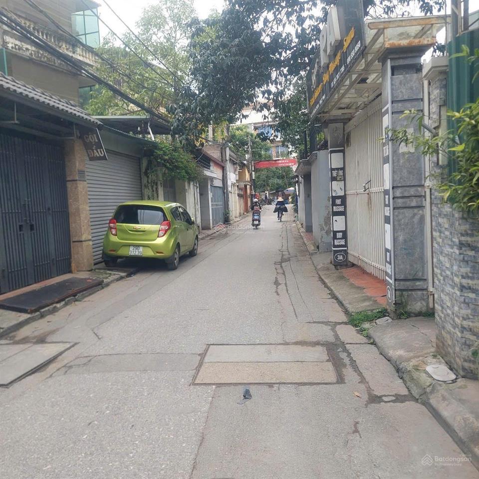 Bán gấp đất nền tại ngọc thụy, 97m2, mặt tiền 4,85m, ngõ 3m