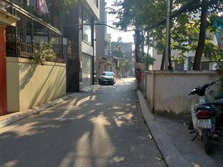 Cần bán lô đất dt 110,8m2, tại phường ngọc thuỵ sau công viên 3 đồi. nay là phường bồ đề