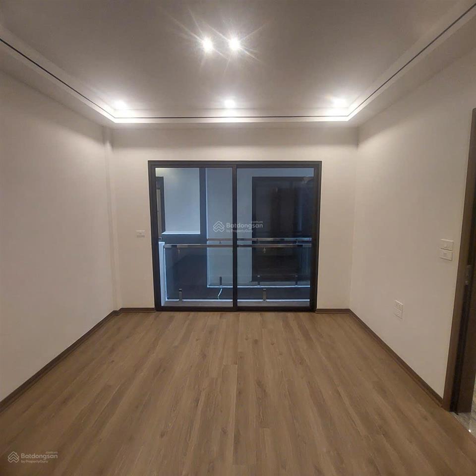 Bán nhà riêng tại thượng thanh, 5,5 tỷ, 32,5m2, 3pn, 4wc, 5 tầng, q. long biên, hn