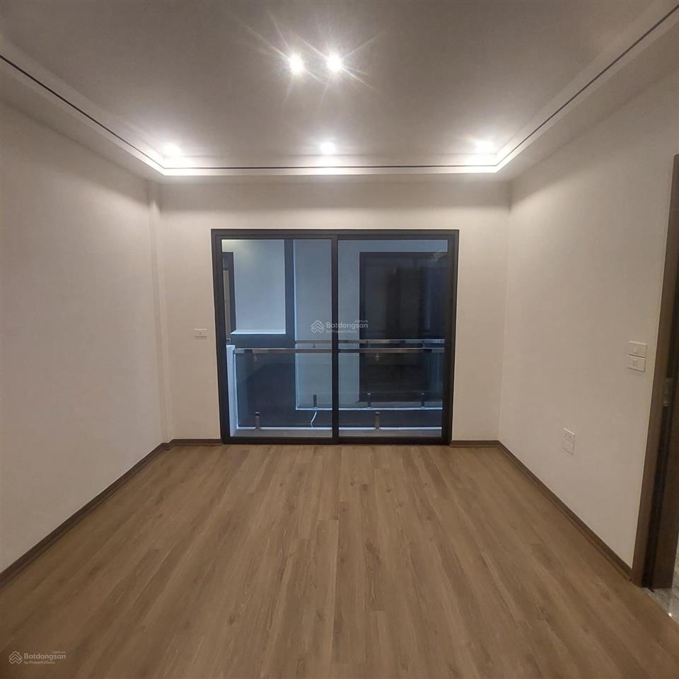 Bán nhà riêng tại thượng thanh, 5,5 tỷ, 32,5m2, 3pn, 4wc, 5 tầng, q. long biên, hn