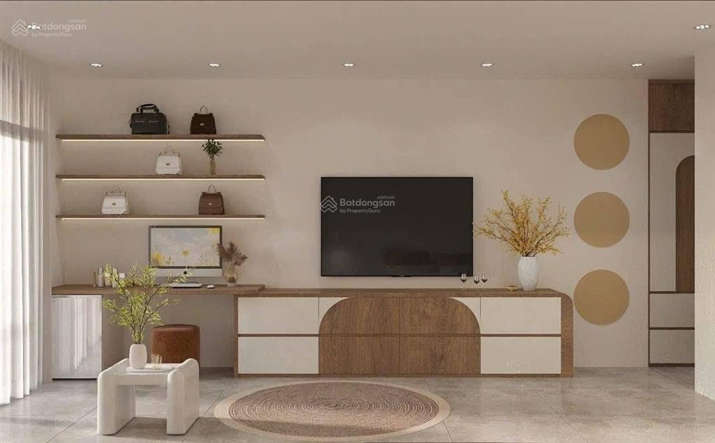 Bán tòa ccmn  140m² x 7 tầng  thang máy nhập khẩu  full nội thất ngọc thụy long biên