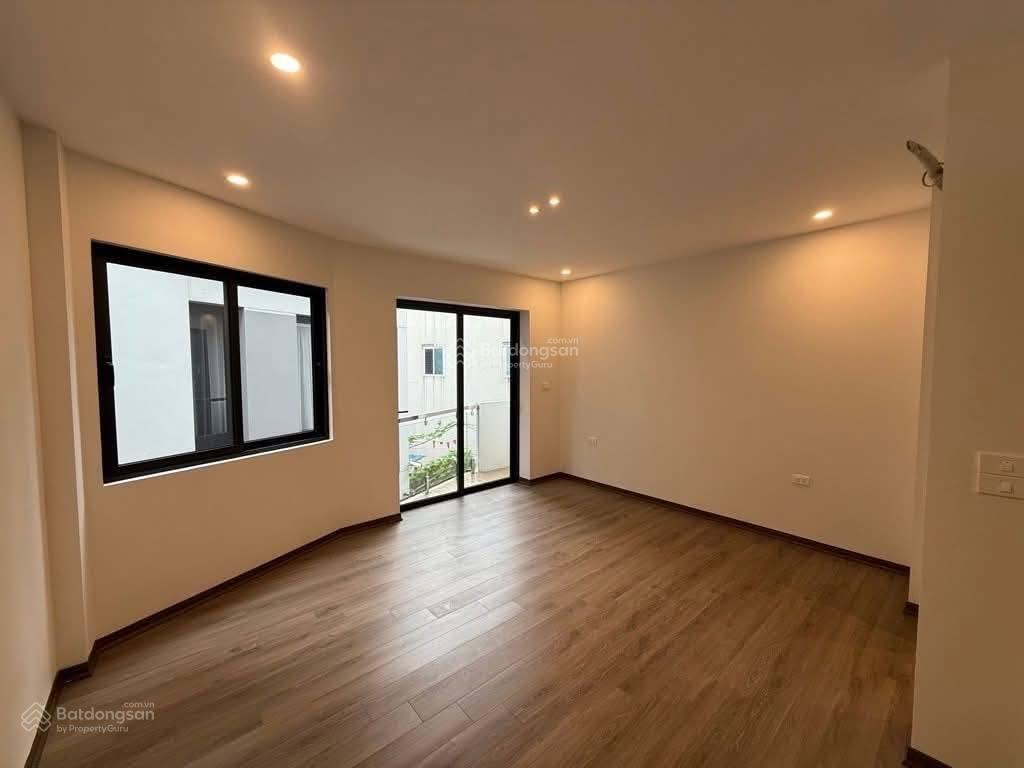 Cần bán nhà riêng tại ngõ 21 phố thượng thanh, long biên, hà nội.