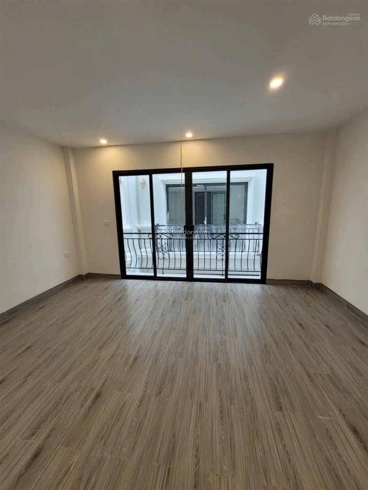 Cần bán nhà riêng tại ngõ 21 phố thượng thanh, long biên, hà nội.