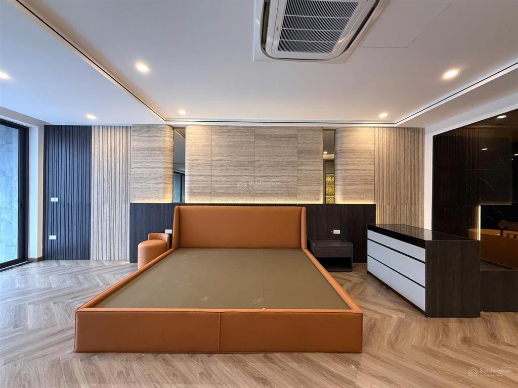 Bán nhà dt 90m x6 tầng thang máy tại ngọc thụy nay là phường bồ dề long biên hà nội, giá 29 tỷ