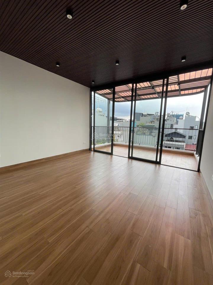 Cần bán nhà khu tđc ngọc thuỵ dt 40m2 sát hồ điều hoà 7 hecta long biên  cạnh 3 công viên lớn