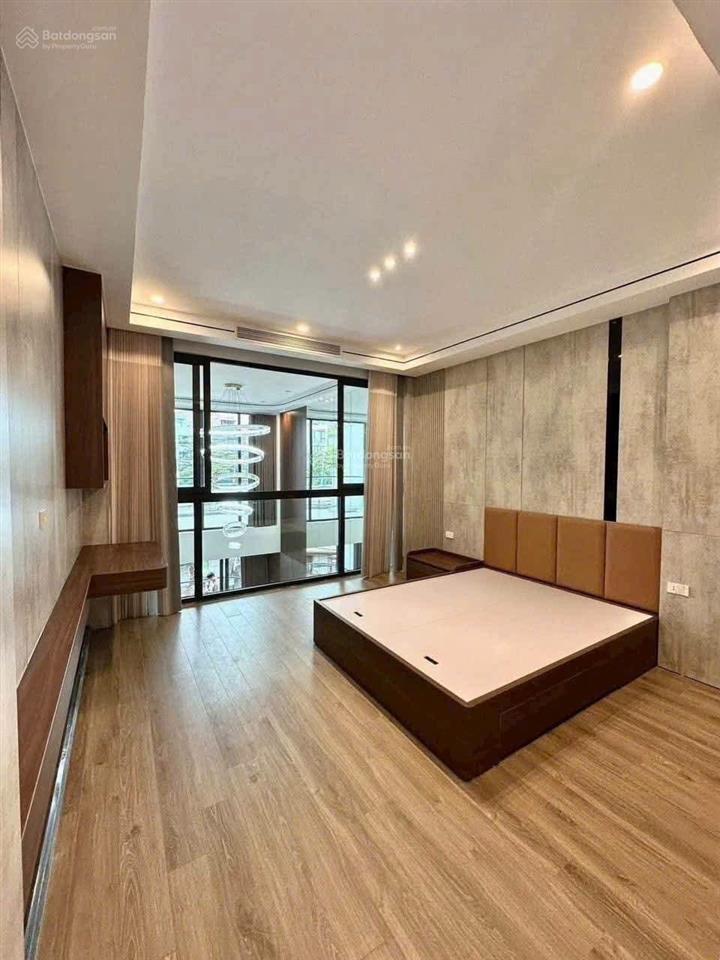 Cần bán căn siêu phẩm việt hưng long biên | nhà đẹp mới, full nội thất | lô góc siêu thoáng.