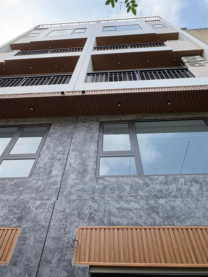 Cần bán căn nhà xây mới 6 tầng thang máy 4 phòng ngủ diện tích 50m², gần trường quốc tế việt pháp