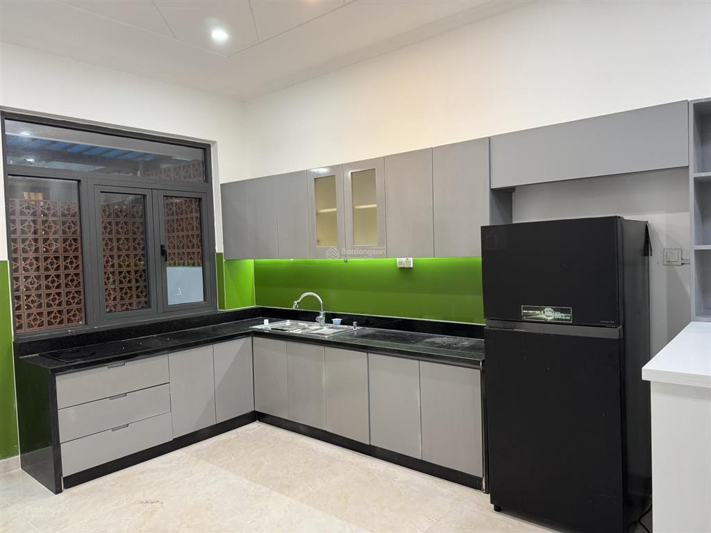 Cho thuê biệt thự phố đông village, 20 triệu vnd, 6x20, dtsd 224 m2, 5pn, 4wc, đầy đủ nội thất