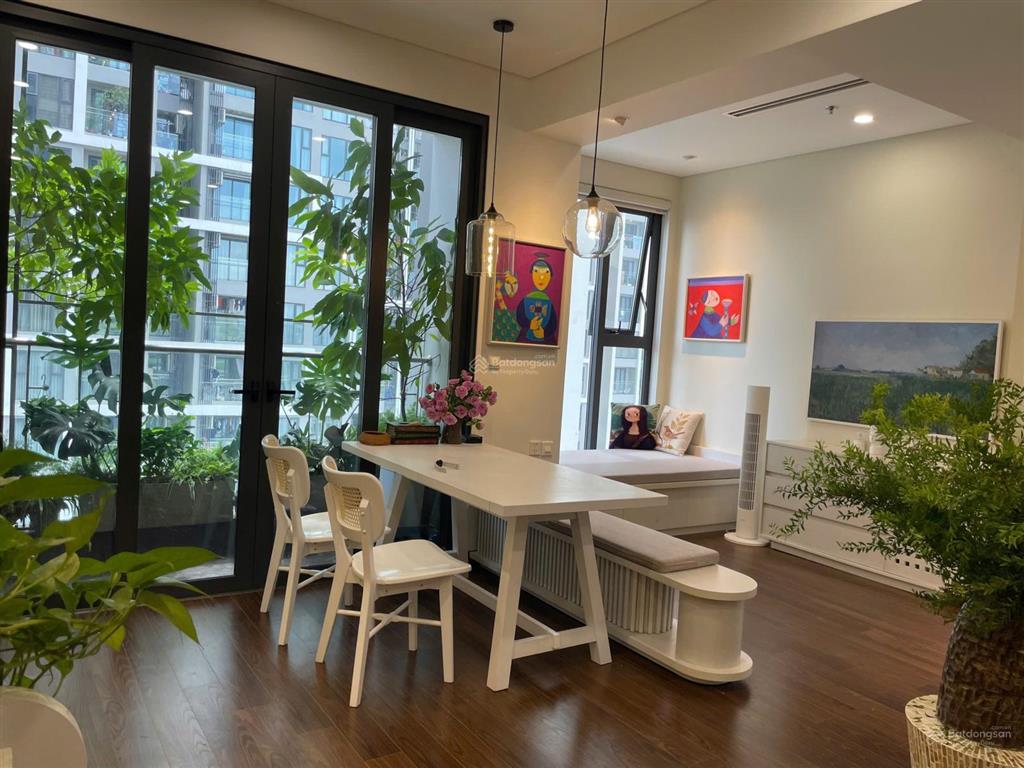 Chính chủ cần bán căn 2pn+1 dt 63m2 full nội thất, view nội khu tòa d masteri west hieghts