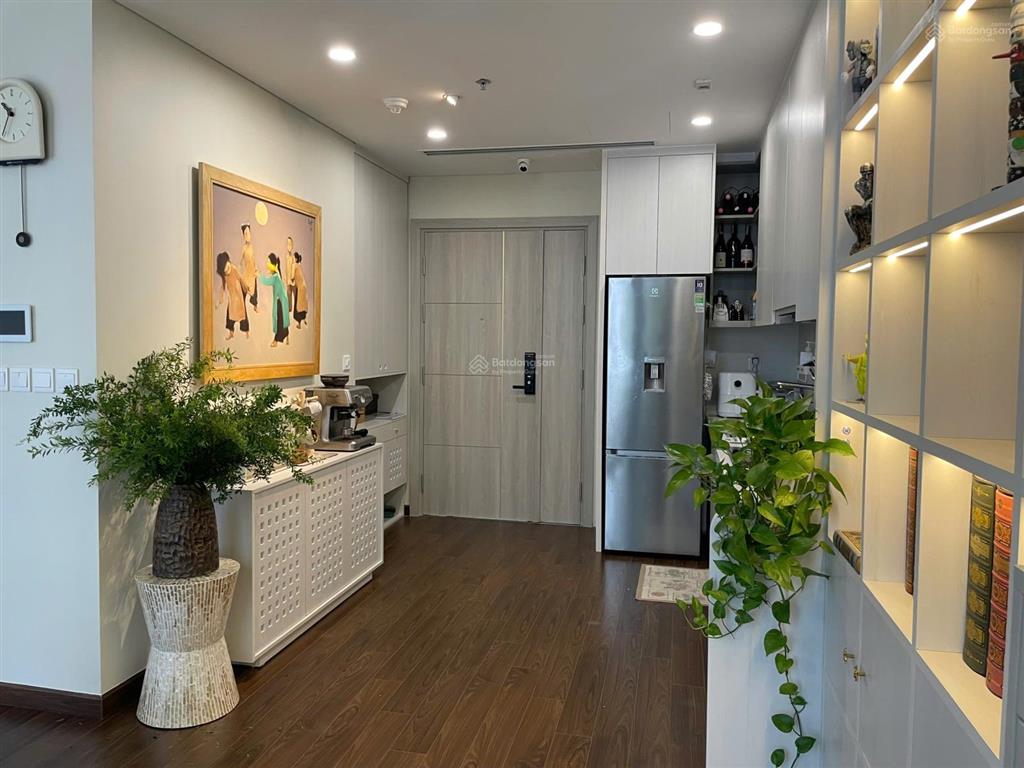 Chính chủ cần bán căn 2pn+1 dt 63m2 full nội thất, view nội khu tòa d masteri west hieghts