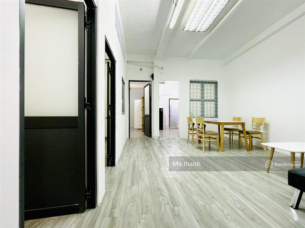 Chính chủ bán nhà hxh ngay hai bà trưng, chợ tân định, quận 1, nh 9,5m x 20m, tiện xây mới.