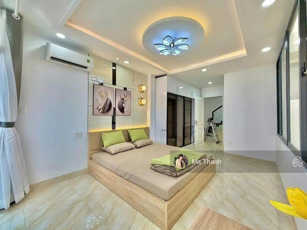 Nhà mới đẹp, tặng full nội thất cao cấp, ngang hiếm 5,2mx10m, tọa lạc p. bình lợi trung