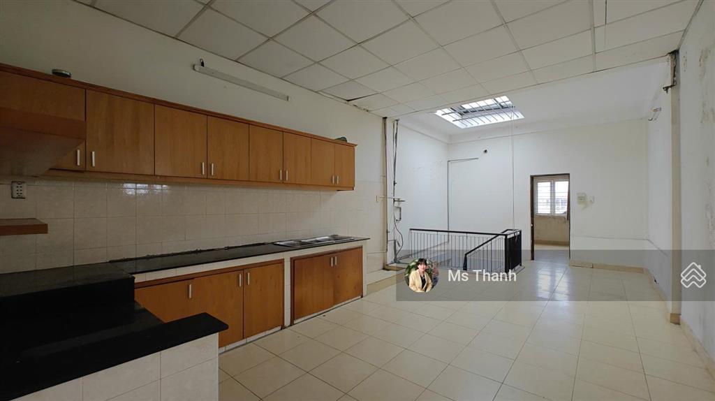 Phố ẩm thực phan xích long, 4mx12m, vuông đẹp, thích hợp xây mới khai thác dòng tiền 30 triệu/tháng